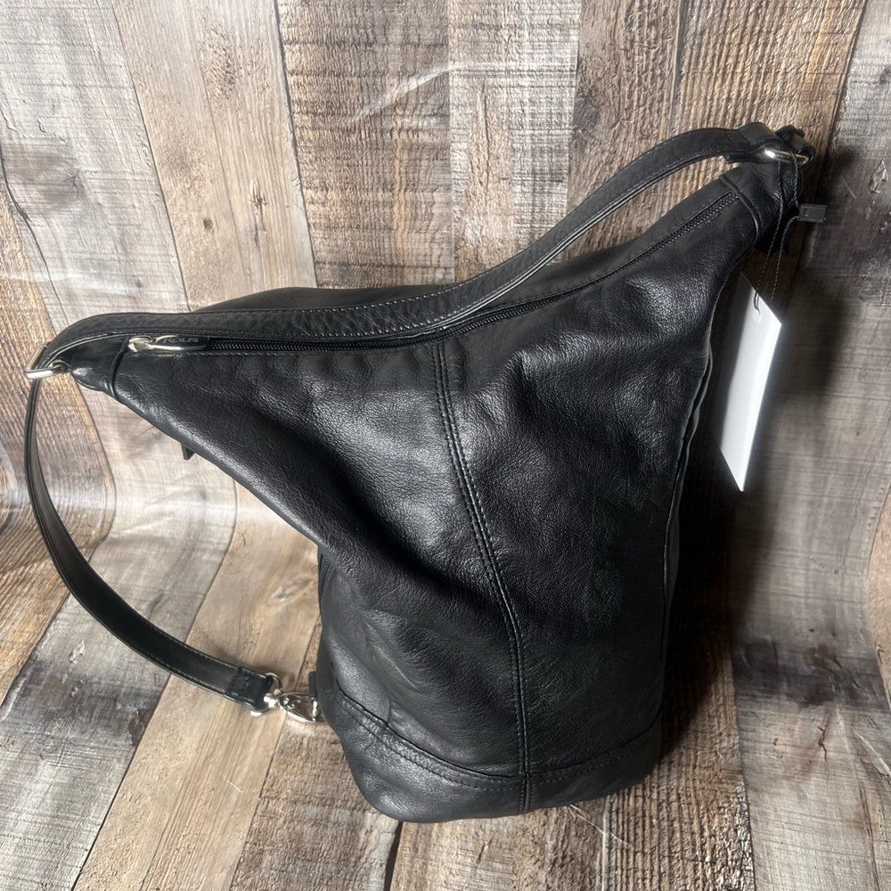 Rolf’s Black Leather Shoulder Bag
